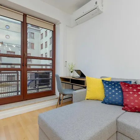 Spacious Apartment Near The Vistula River By Noclegi Renters Warszawa Eksteriør bilde
